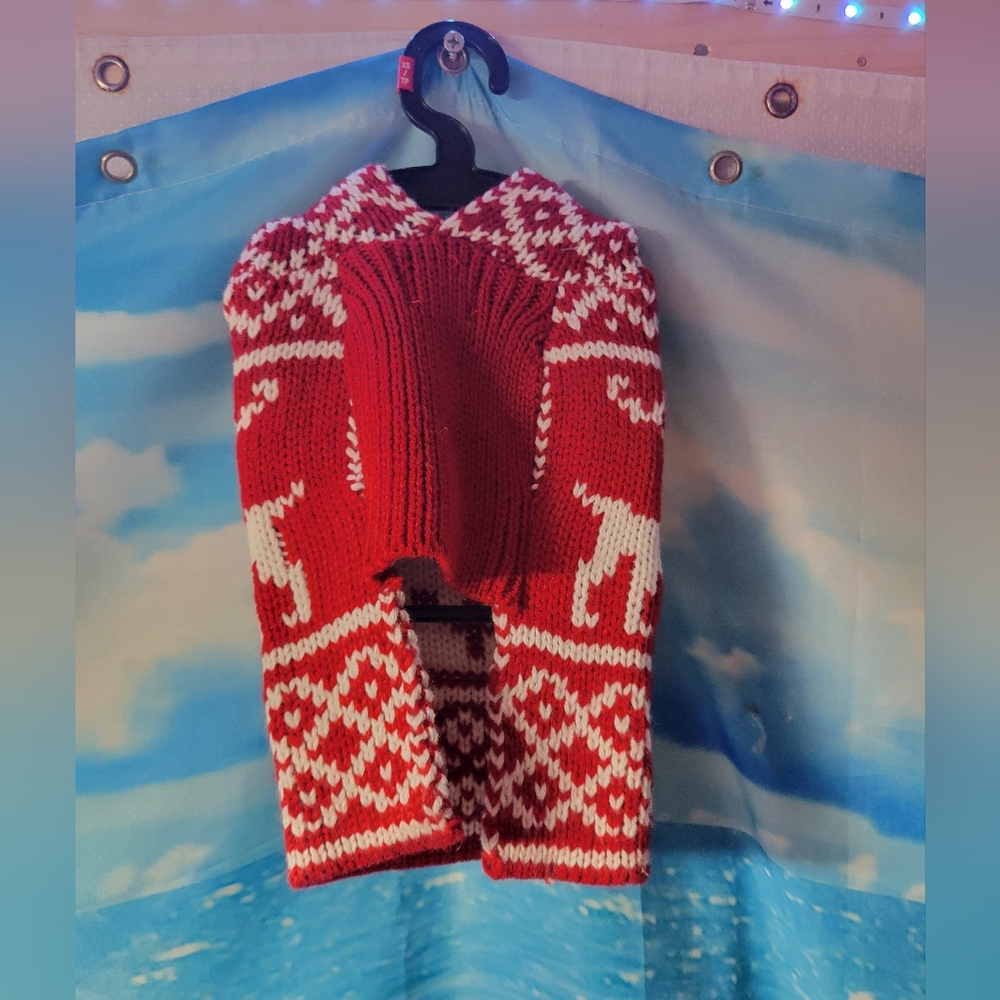 NEW Size XS‎ Dog Winter Christmas Sweater Reindeer
